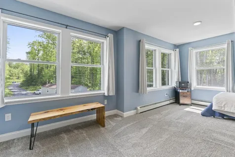 122 Thomas Point Road Brunswick ME 04011