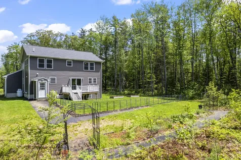 122 Thomas Point Road Brunswick ME 04011