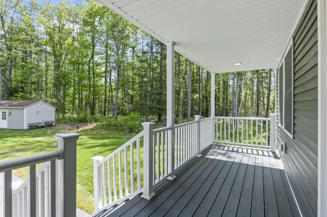 122 Thomas Point Road Brunswick ME 04011