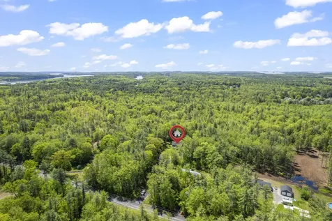 122 Thomas Point Road Brunswick ME 04011