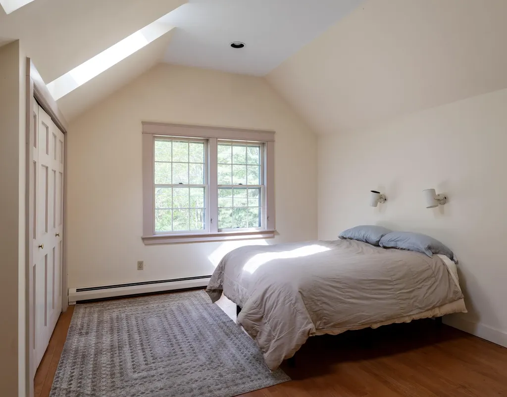 24 Maddox Pond Road Biddeford ME 04005