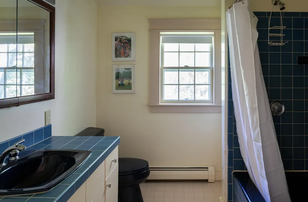 24 Maddox Pond Road Biddeford ME 04005