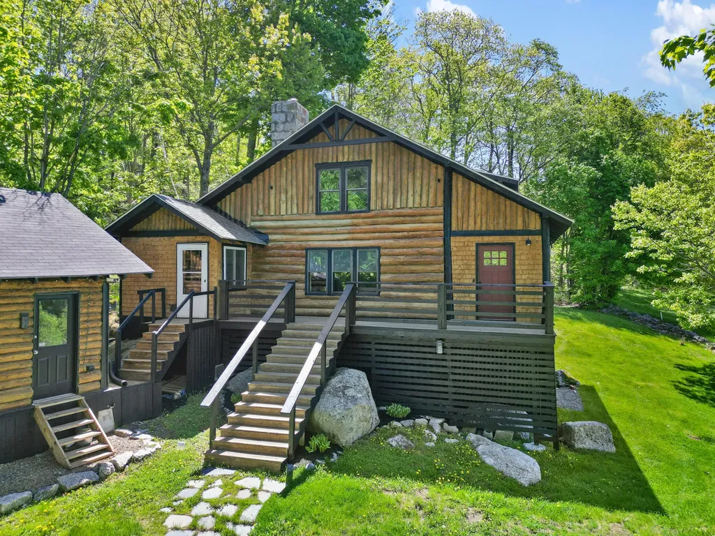 28 Norwood Road Dedham ME 04429