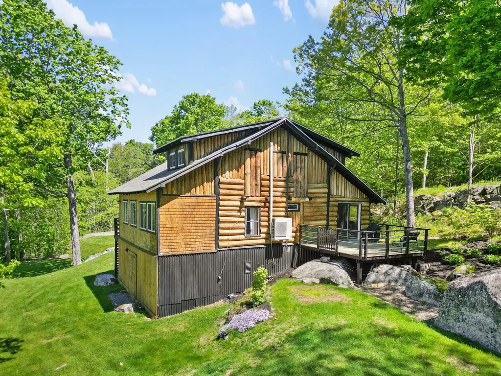 28 Norwood Road Dedham ME 04429