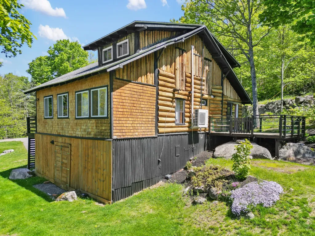 28 Norwood Road Dedham ME 04429