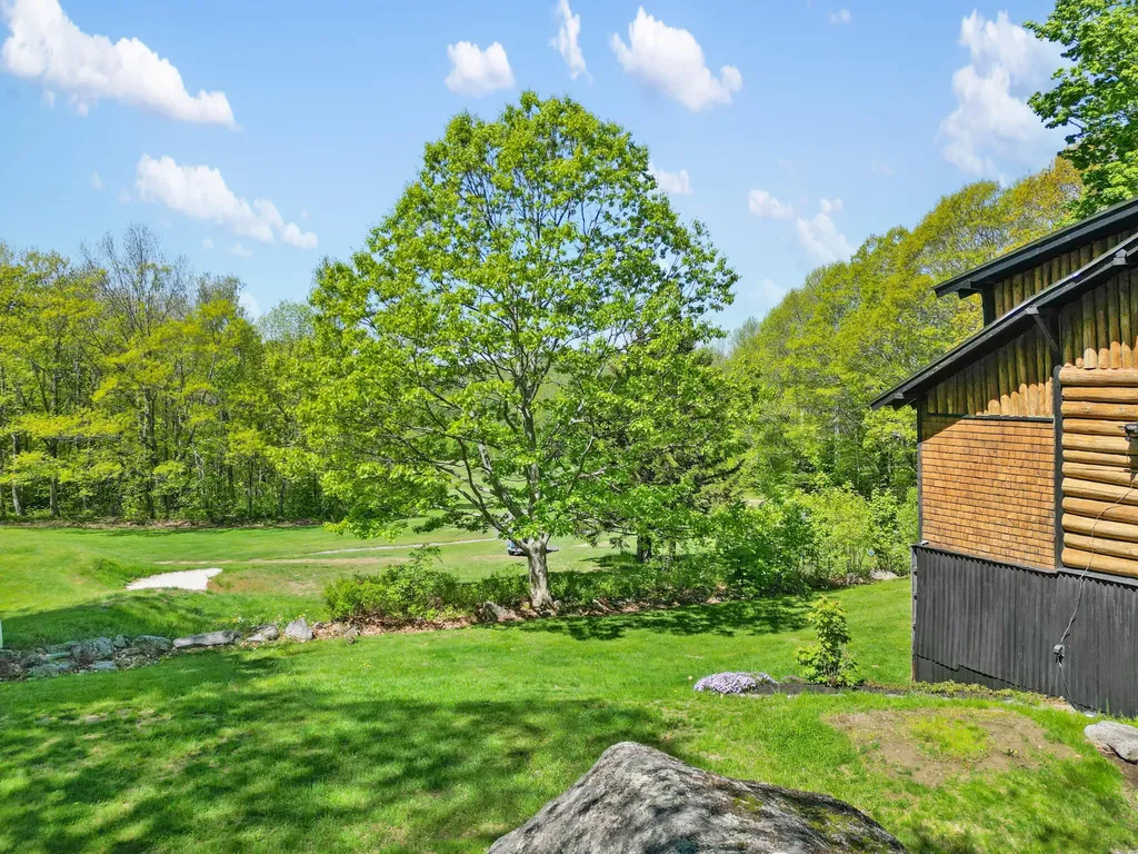 28 Norwood Road Dedham ME 04429