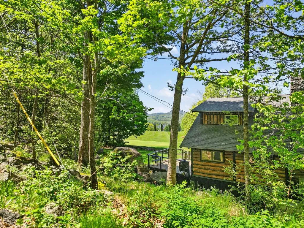 28 Norwood Road Dedham ME 04429