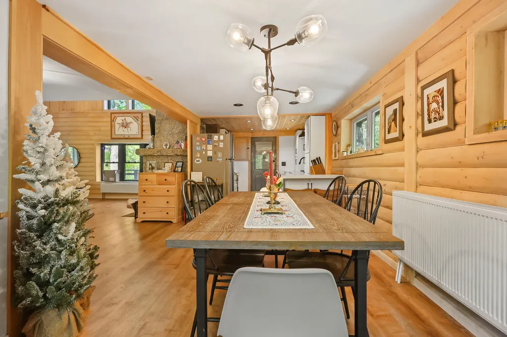 28 Norwood Road Dedham ME 04429