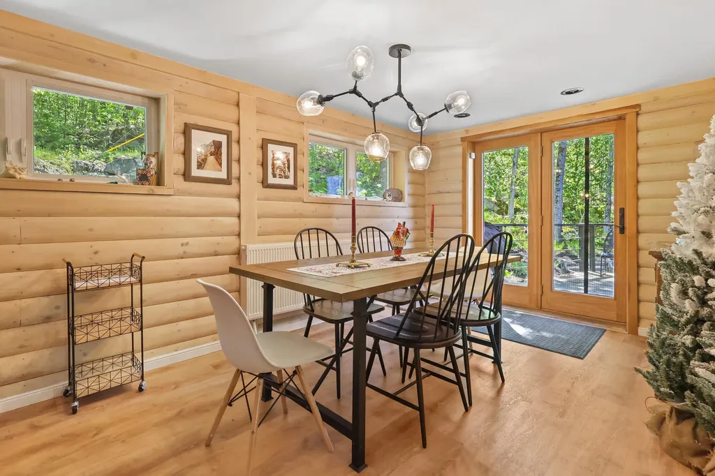 28 Norwood Road Dedham ME 04429