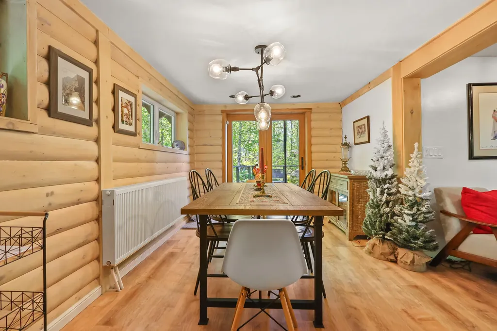 28 Norwood Road Dedham ME 04429