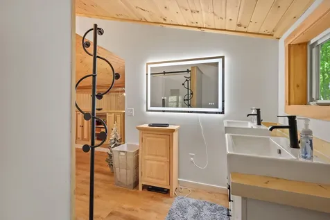 28 Norwood Road Dedham ME 04429