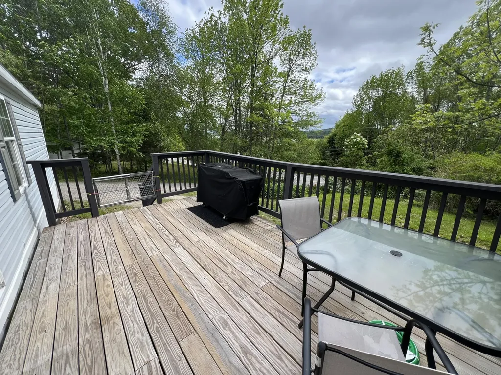 683 River Road Bucksport ME 04416
