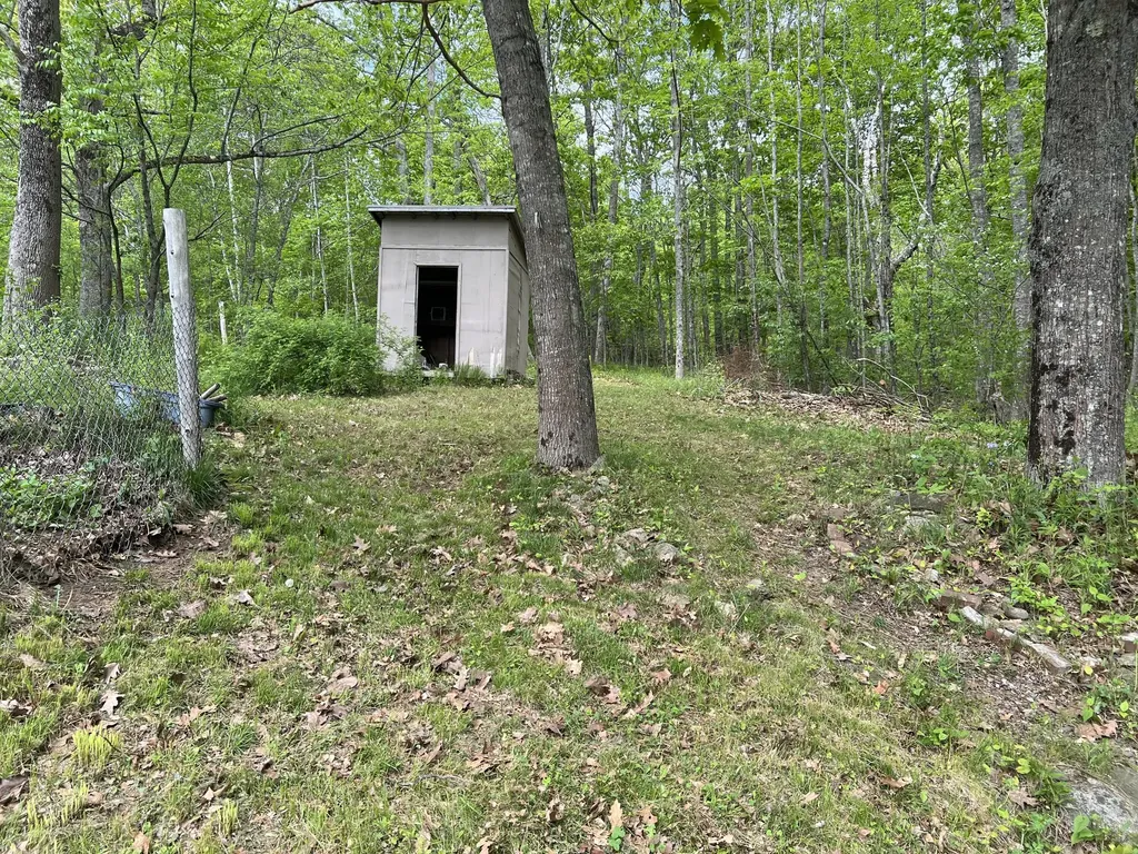 683 River Road Bucksport ME 04416