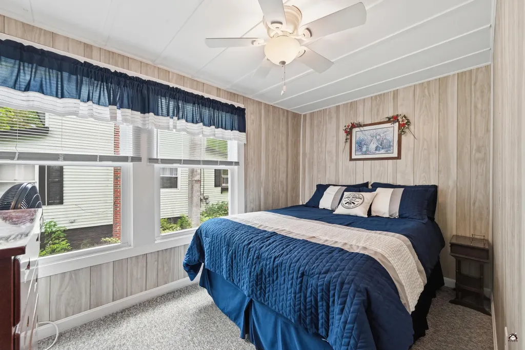 107 Lakeshore Drive Leeds ME 04263