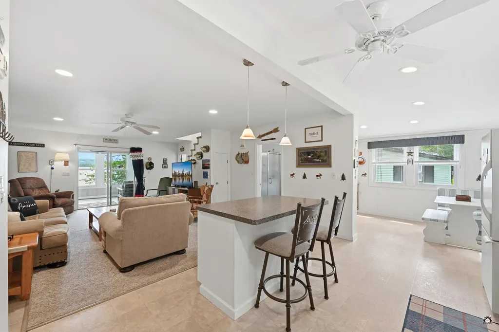 107 Lakeshore Drive Leeds ME 04263