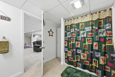 107 Lakeshore Drive Leeds ME 04263