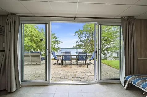 107 Lakeshore Drive Leeds ME 04263