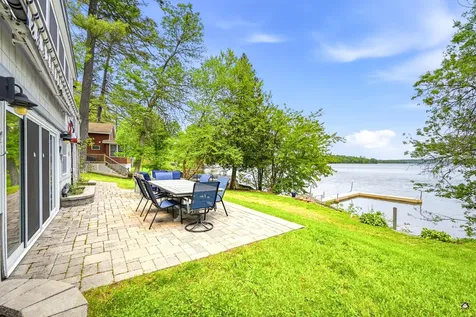107 Lakeshore Drive Leeds ME 04263