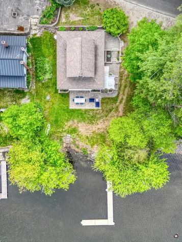 107 Lakeshore Drive Leeds ME 04263