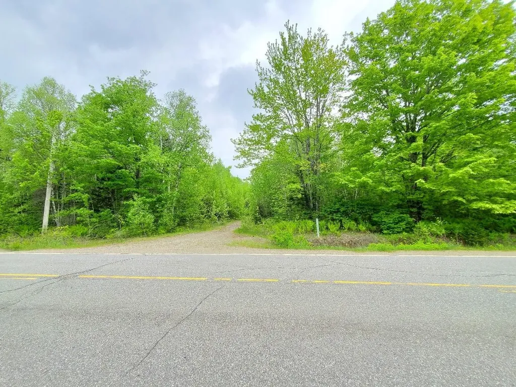 77 South Princeton Road Alexander ME 04694