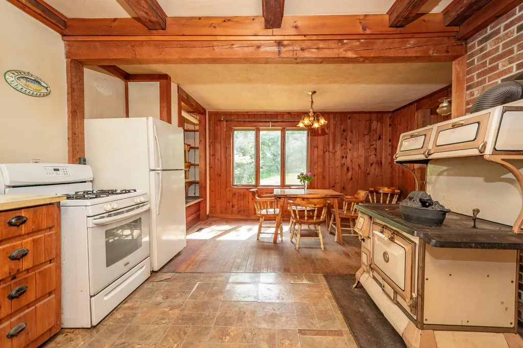 1017 Howland Road Lagrange ME 04453