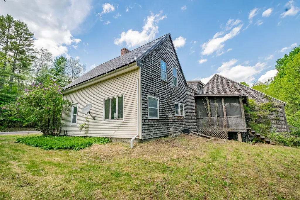 1017 Howland Road Lagrange ME 04453