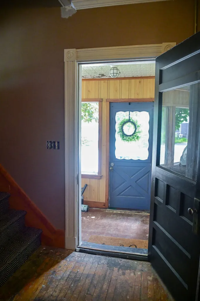 17 Katahdin Avenue Millinocket ME 04462