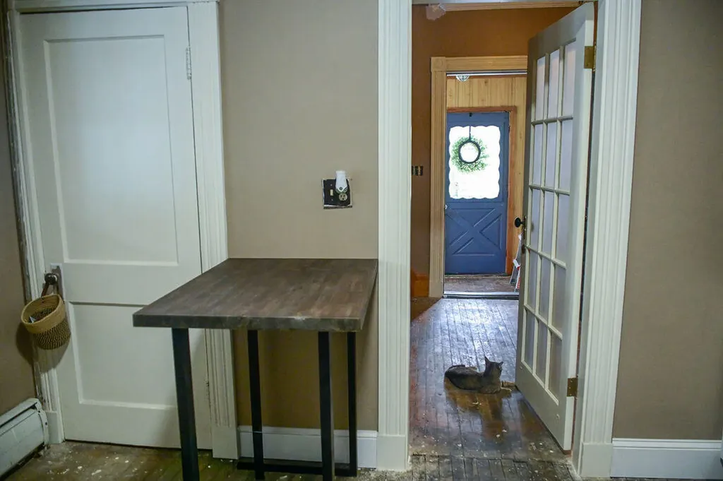 17 Katahdin Avenue Millinocket ME 04462