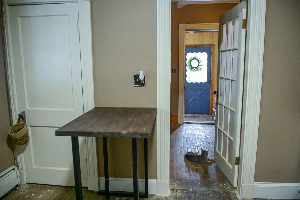 17 Katahdin Avenue Millinocket ME 04462