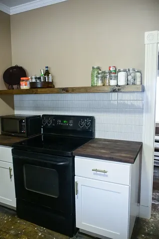 17 Katahdin Avenue Millinocket ME 04462