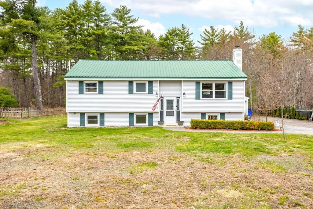 113 Waterboro Road Hollis ME 04042