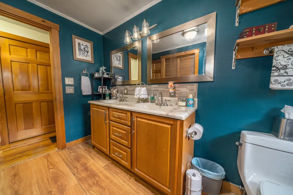 26 Grampys Way Swanville ME 04915