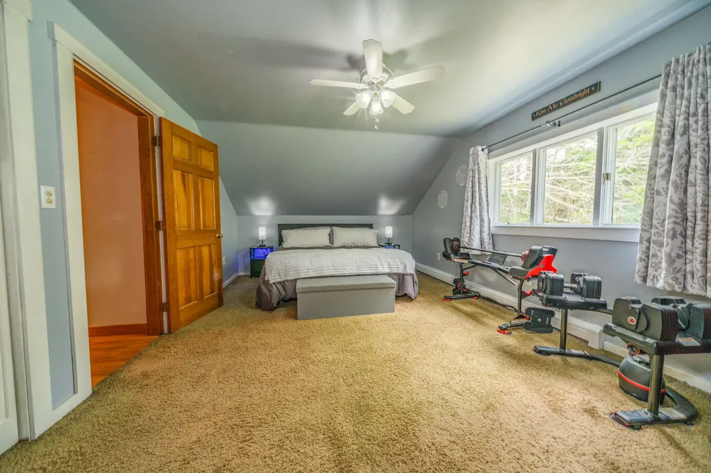 26 Grampys Way Swanville ME 04915