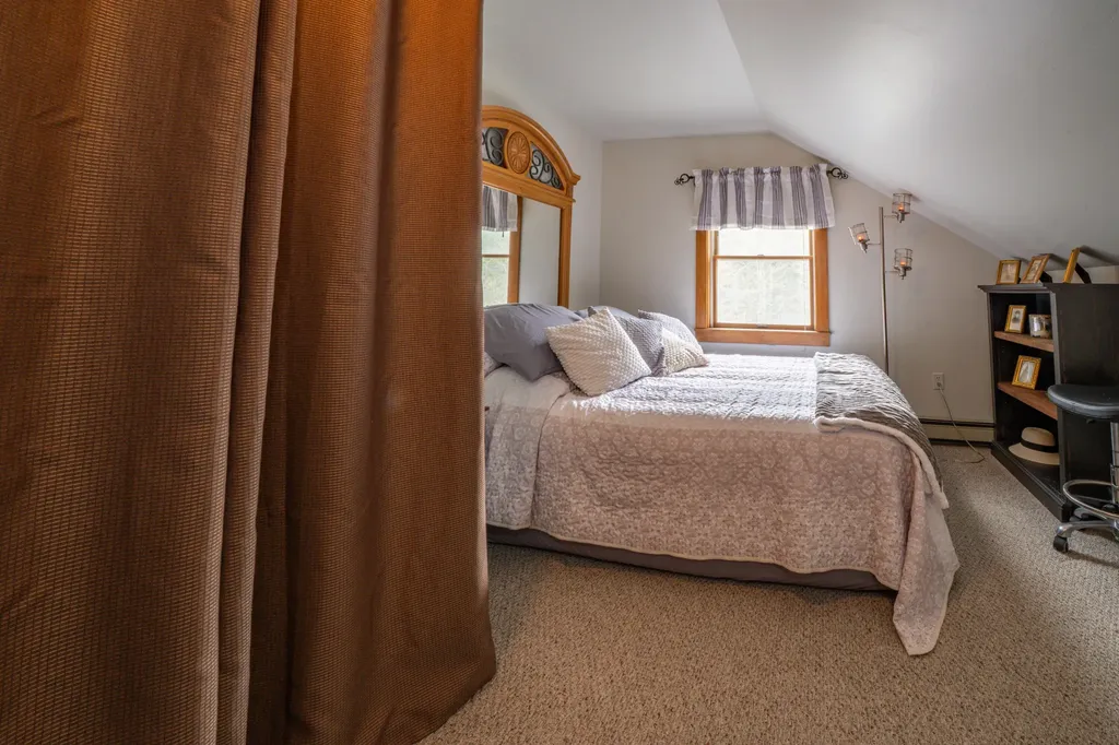 26 Grampys Way Swanville ME 04915