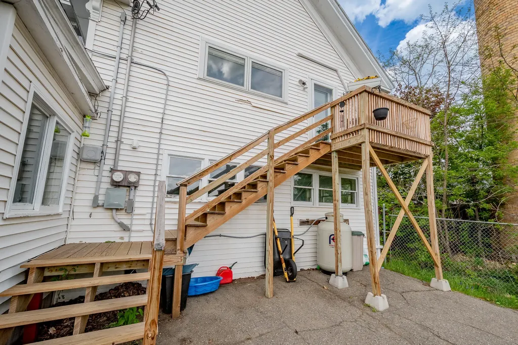 8 Monument Square Dover-foxcroft ME 04426