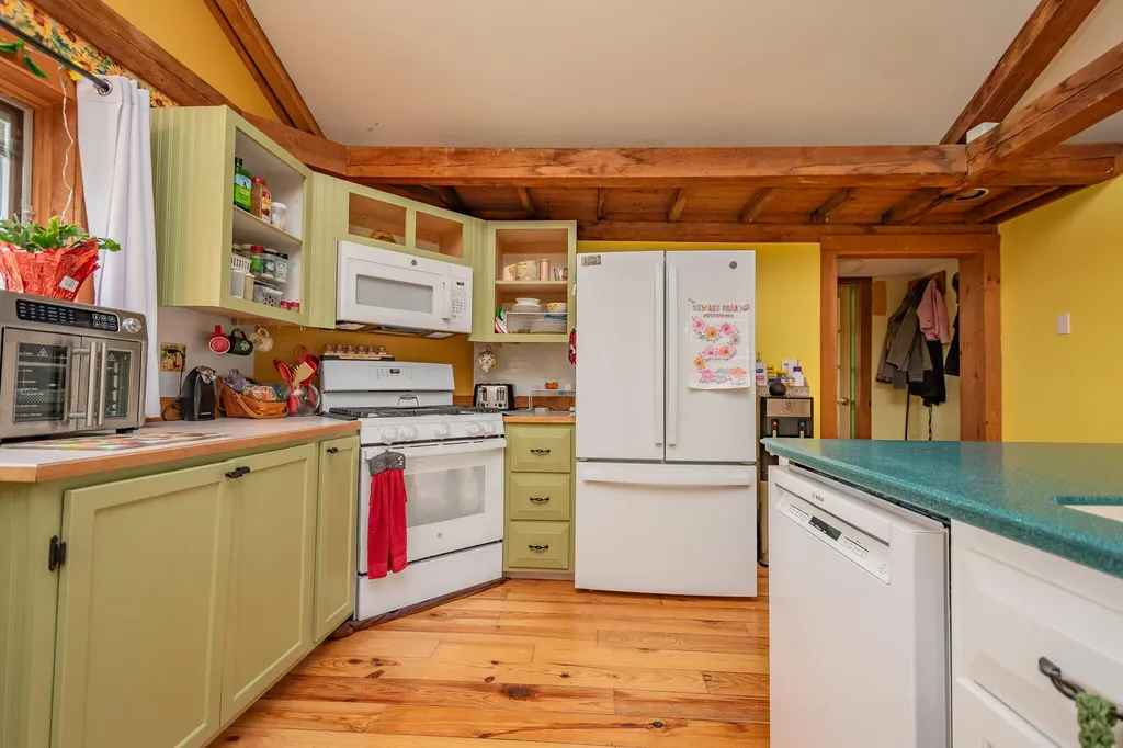 8 Monument Square Dover-foxcroft ME 04426