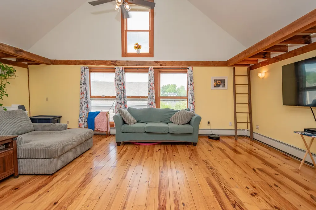 8 Monument Square Dover-foxcroft ME 04426