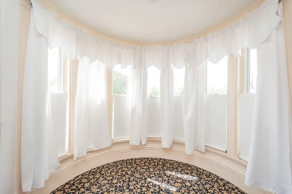 8 Monument Square Dover-foxcroft ME 04426