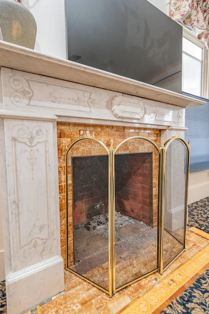 8 Monument Square Dover-foxcroft ME 04426