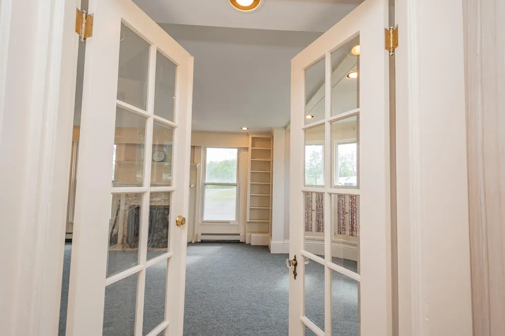 8 Monument Square Dover-foxcroft ME 04426