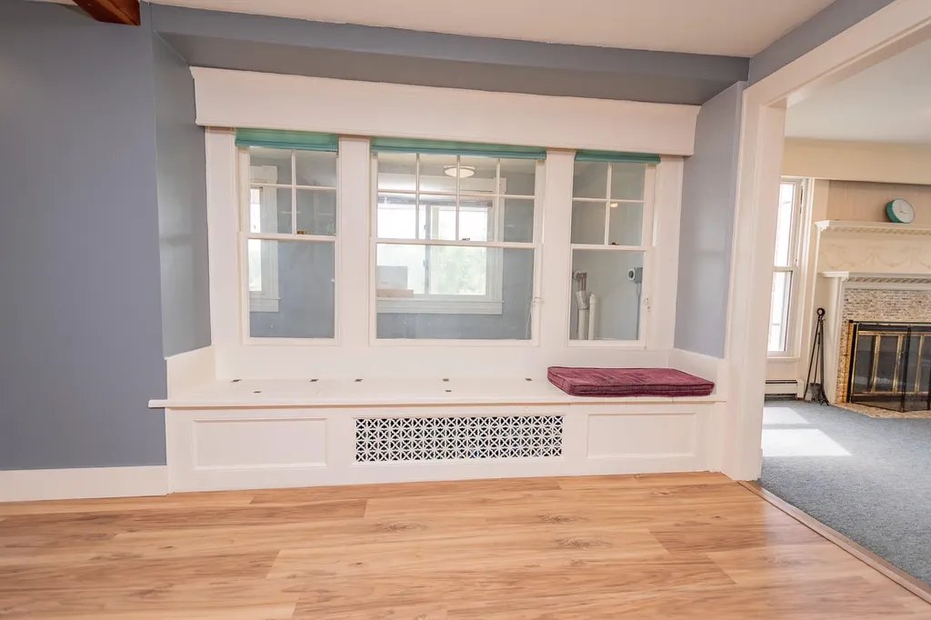 8 Monument Square Dover-foxcroft ME 04426