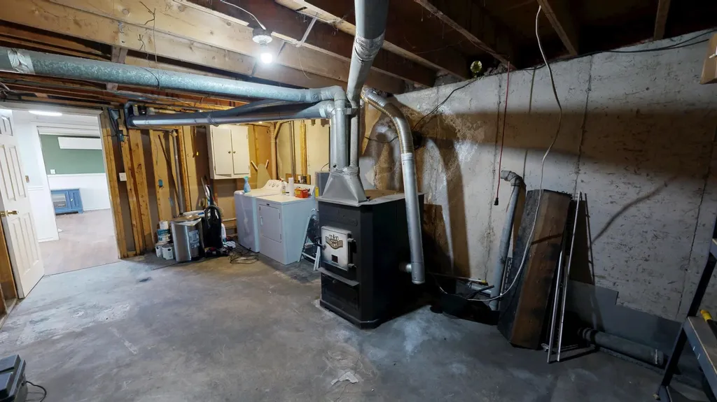 36 Sewall Street Livermore Falls ME 04254