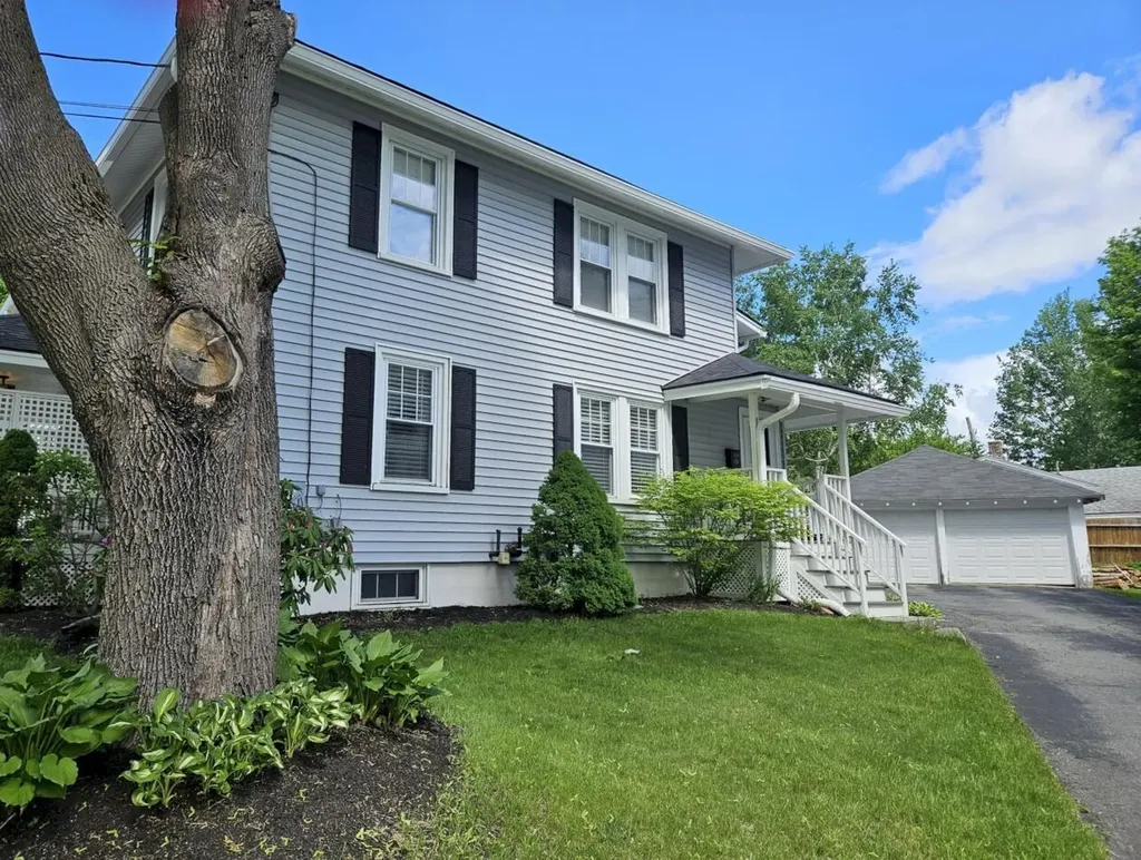 7 Roosevelt Avenue Waterville ME 04901