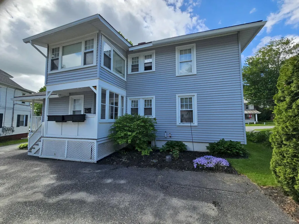 7 Roosevelt Avenue Waterville ME 04901