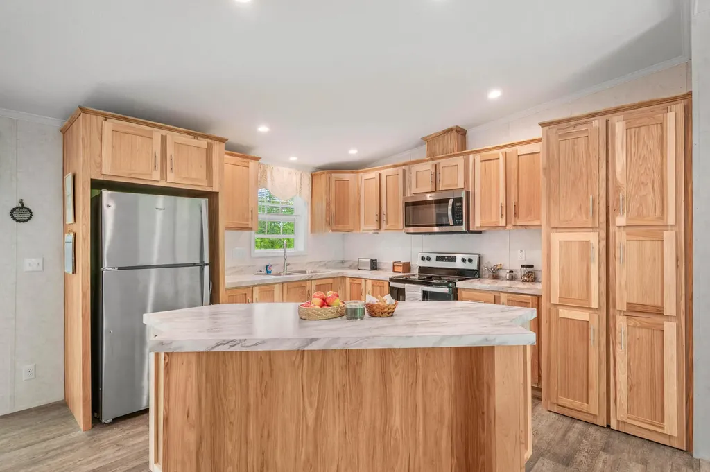 44 Averill Mobile Home Park Benton ME 04901