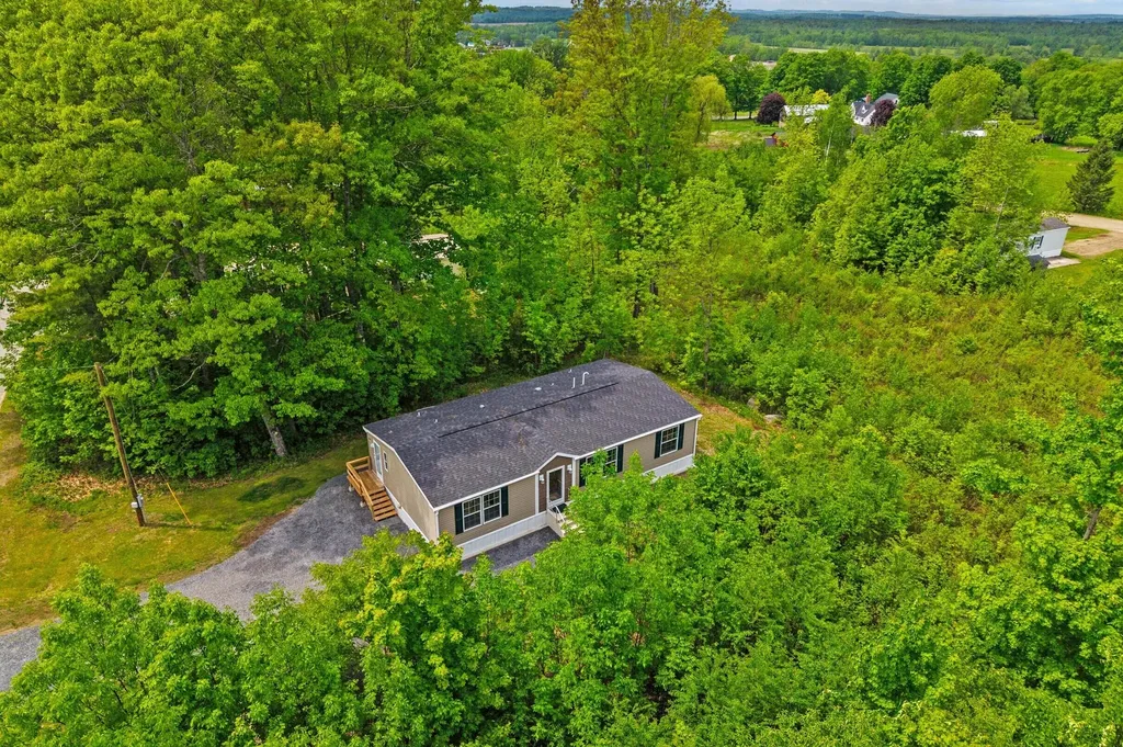 44 Averill Mobile Home Park Benton ME 04901