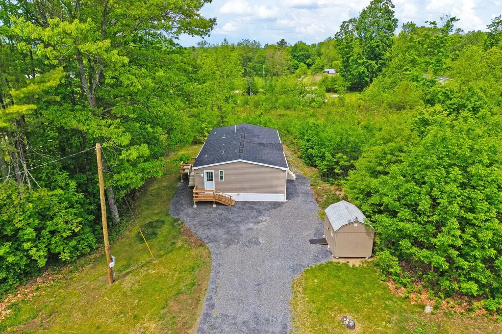 44 Averill Mobile Home Park Benton ME 04901