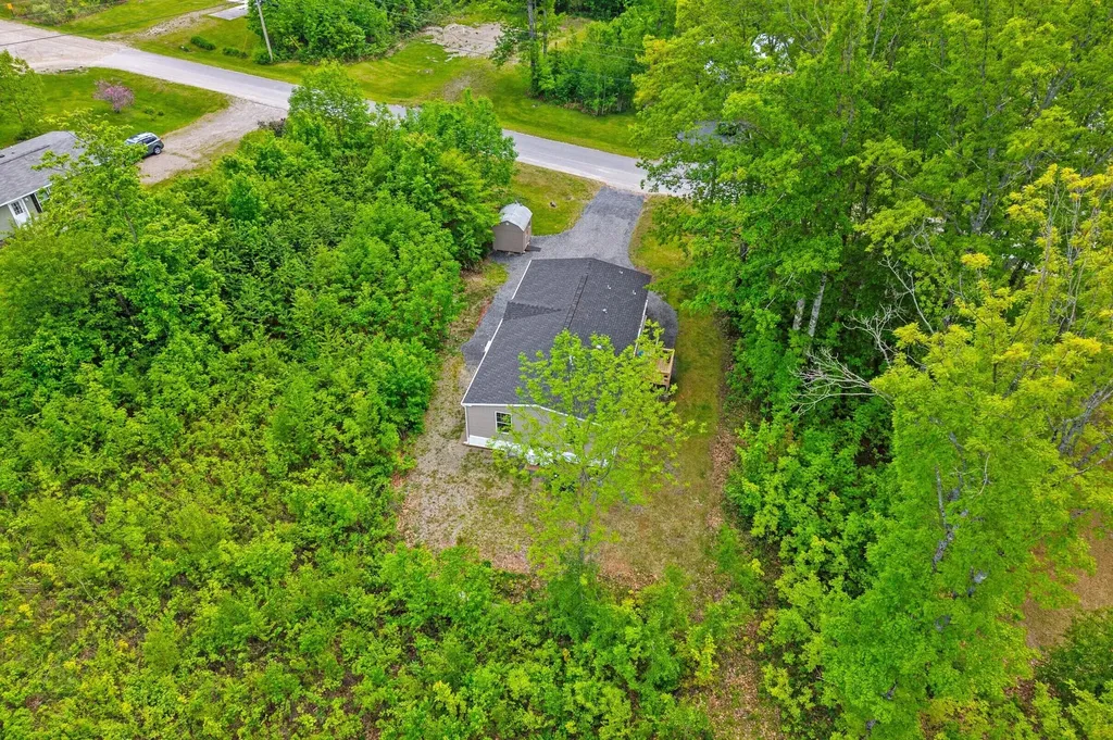 44 Averill Mobile Home Park Benton ME 04901