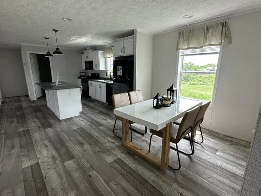 8 Kelley Street Fairfield ME 04937