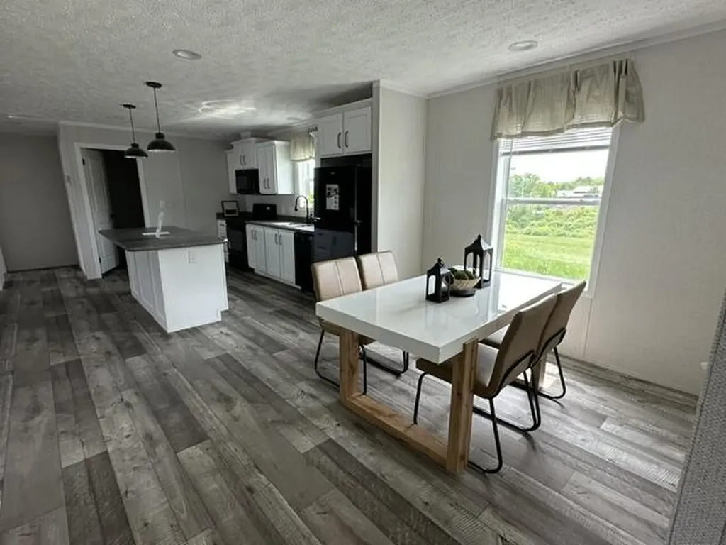 8 Kelley Street Fairfield ME 04937